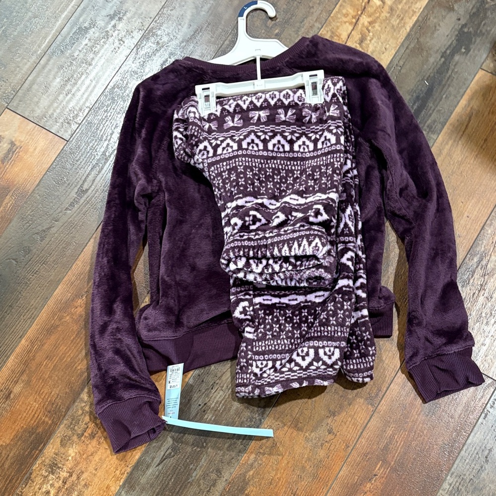 Cat & Jack Purple Kids Pajama set size 10-12 NWT - Picture 2 of 3